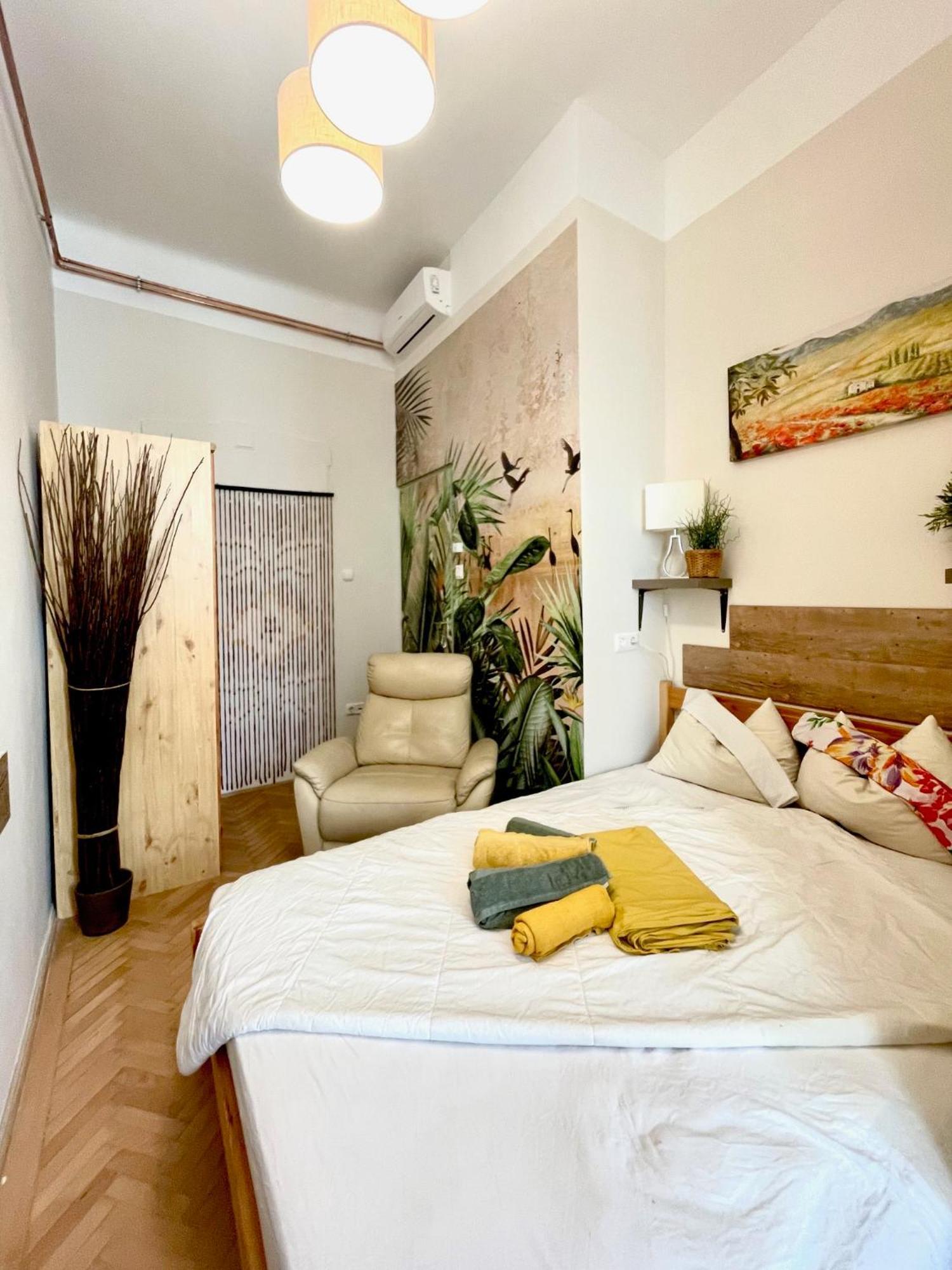 Acacia Hostel بودابست المظهر الخارجي الصورة