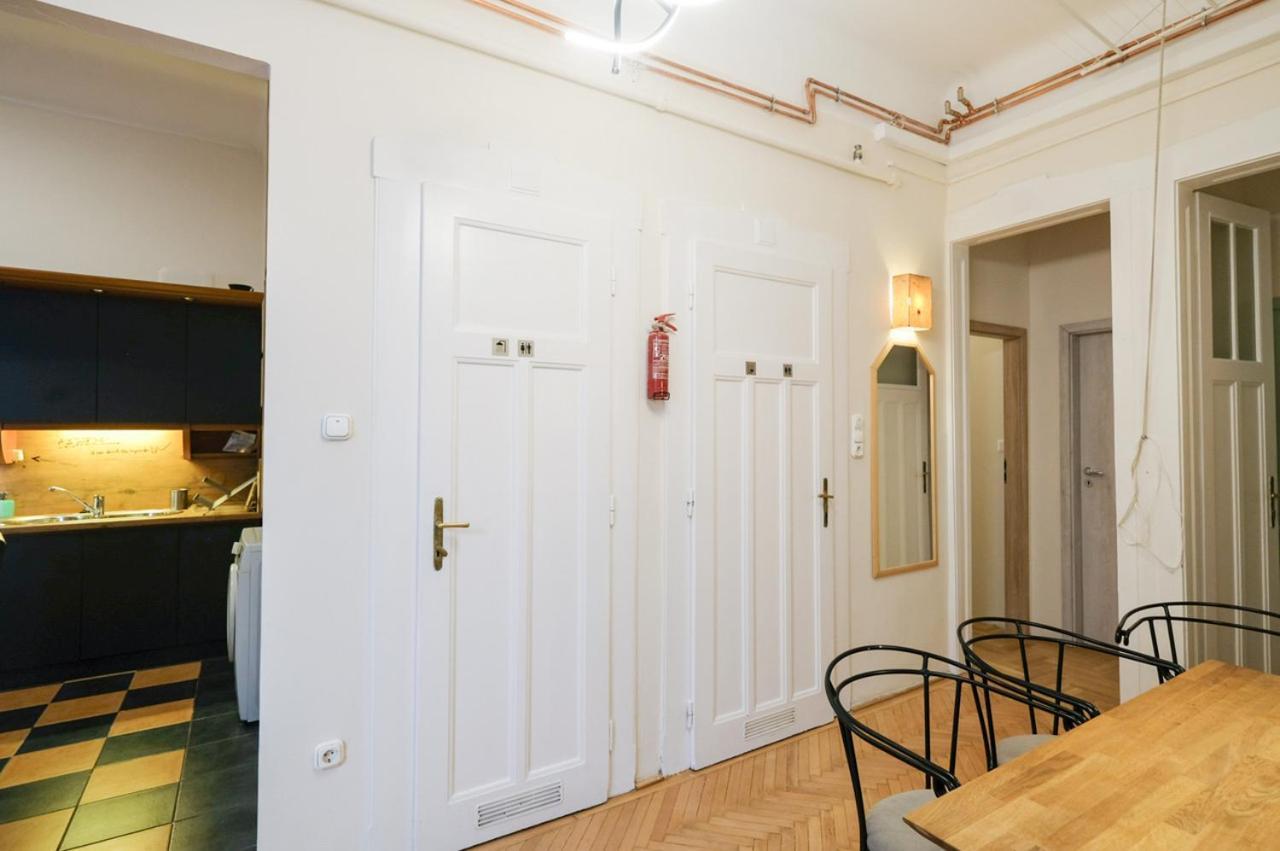 Acacia Hostel بودابست المظهر الخارجي الصورة